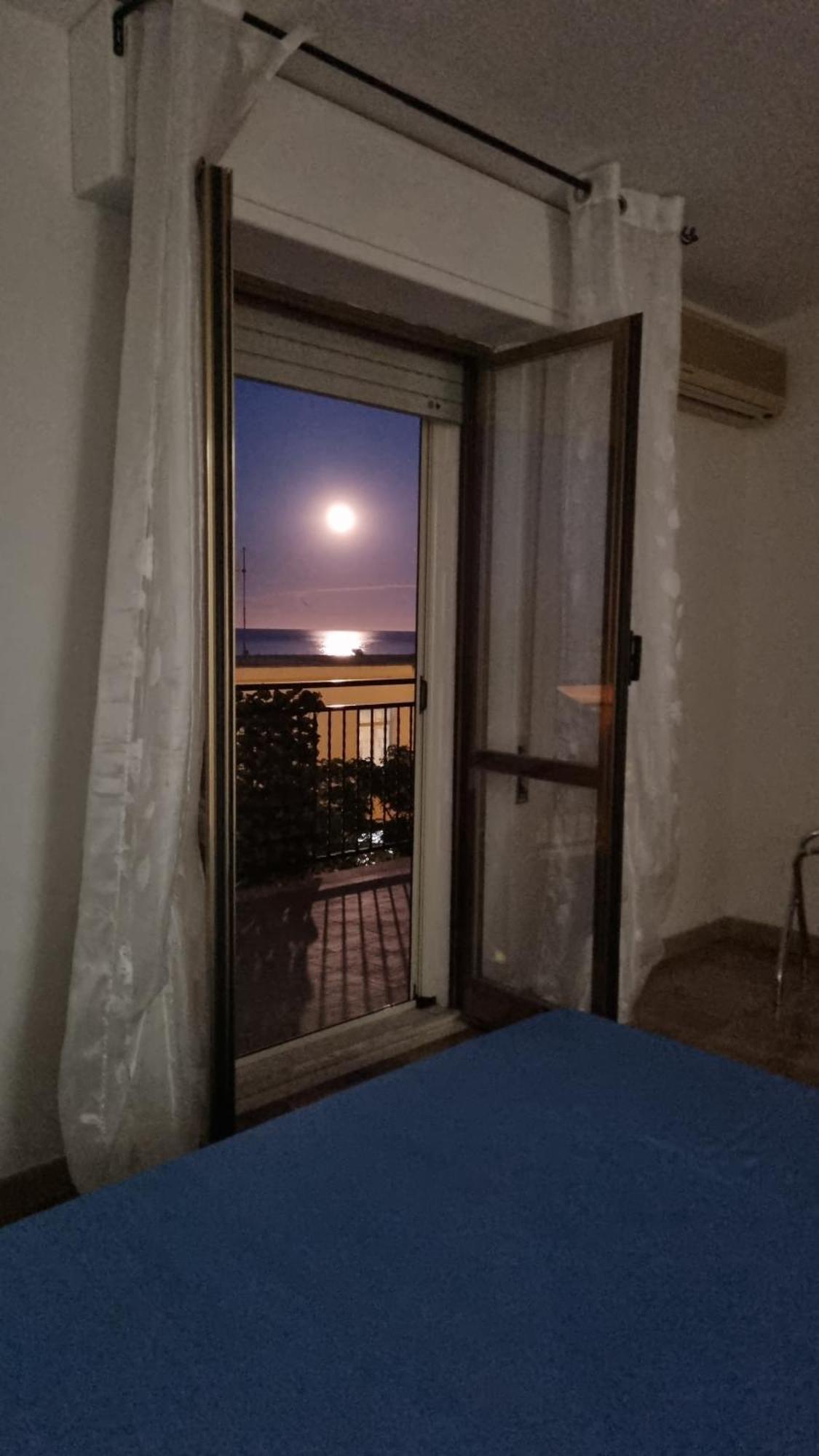 Blue Horizon - Seaside Apartment 120M To The Beach - Air Conditioning - Wi-Fi - View - Free Parking Santa Caterina Dello Ionio Marina 外观 照片